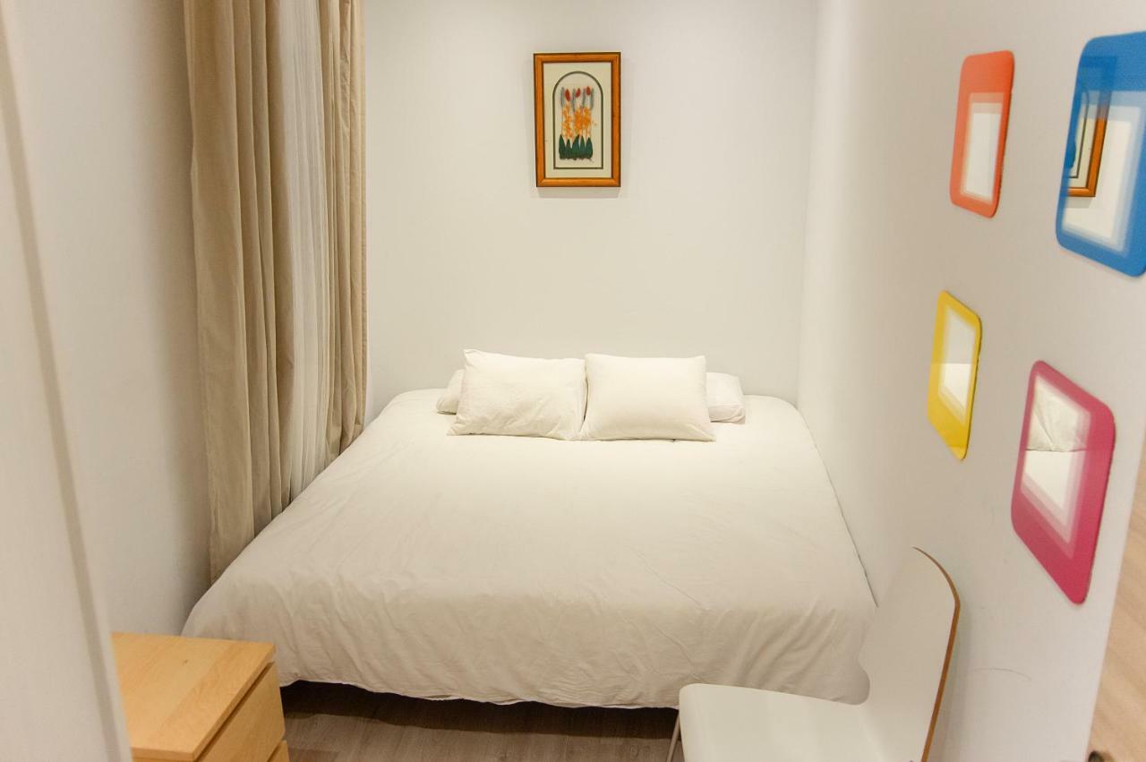 Your Home - Sagrada Familia Apartment, Barcelona